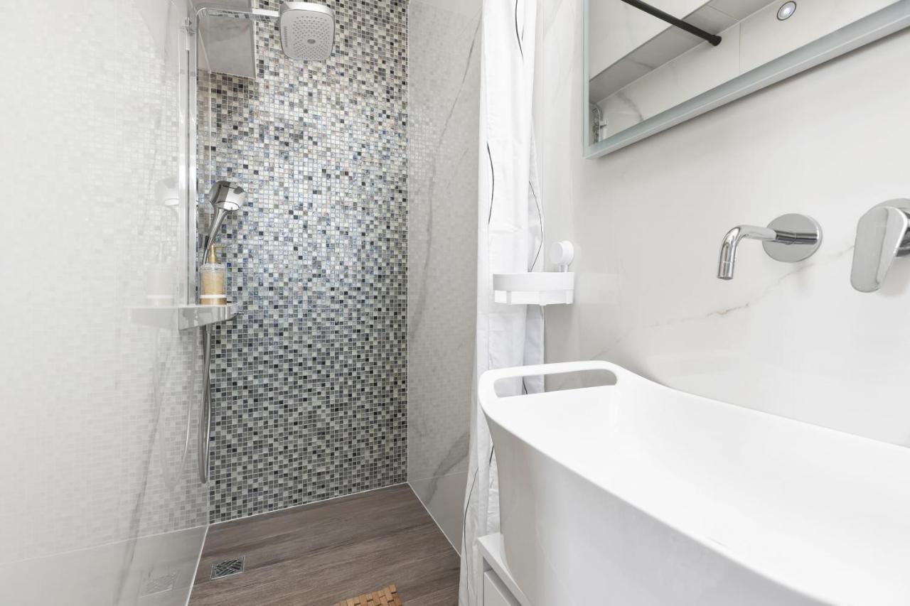 Luxury Dante Apartment With Terrace Split Exterior foto